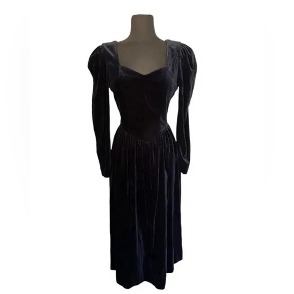 Vintage Laura Ashley dress SIZE US 10 UK 12 Navy velvet 1980's sexy goth - Picture 1 of 8